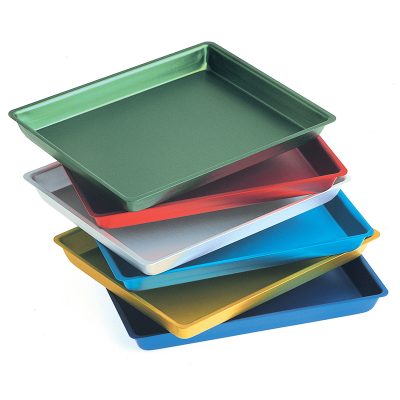 Plateaux aluminium en couleur